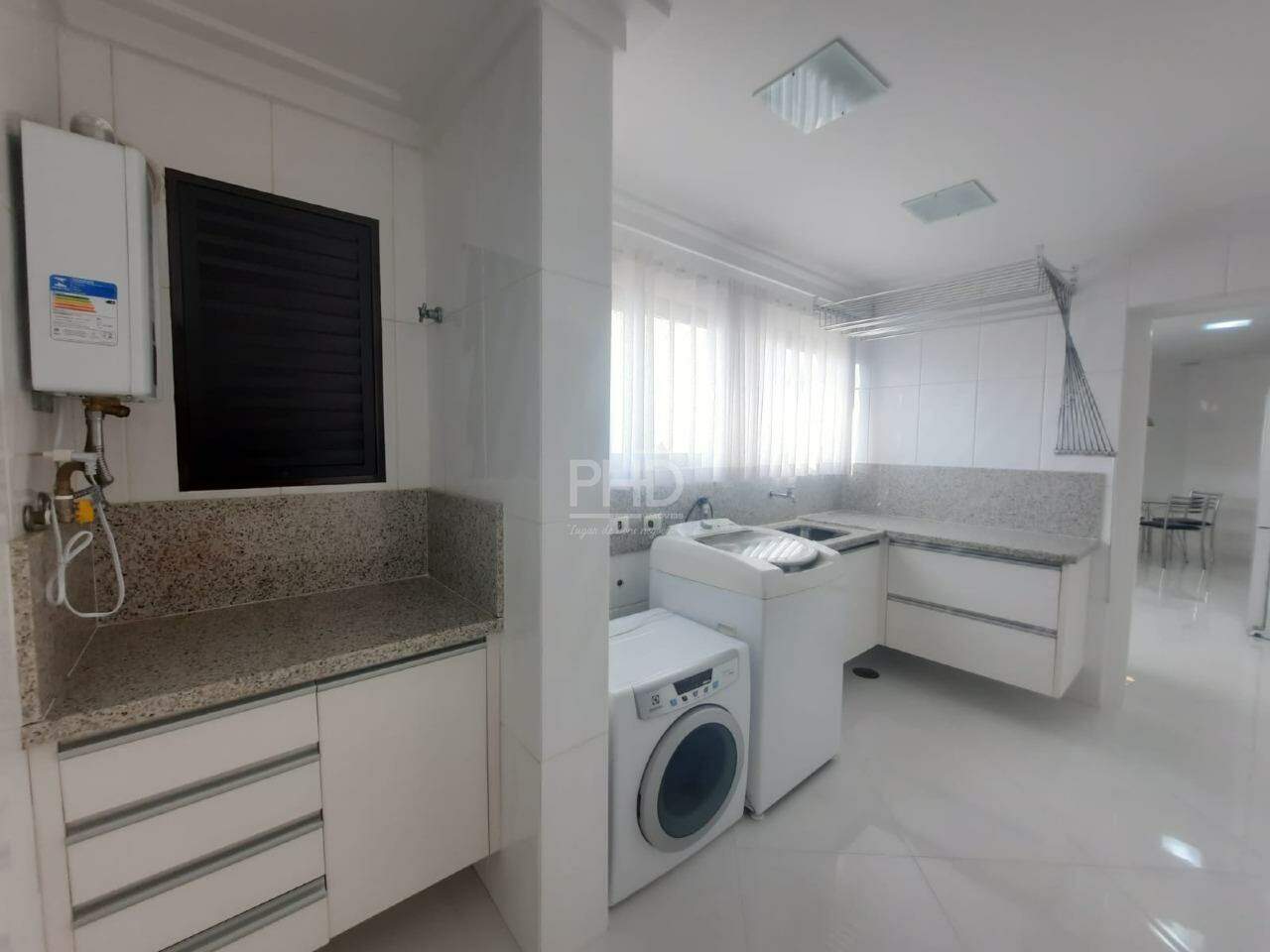 Apartamento, 3 quartos, 240 m² - Foto 35