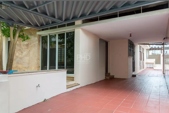 Casa para alugar com 3 quartos, 190m² - Foto 43