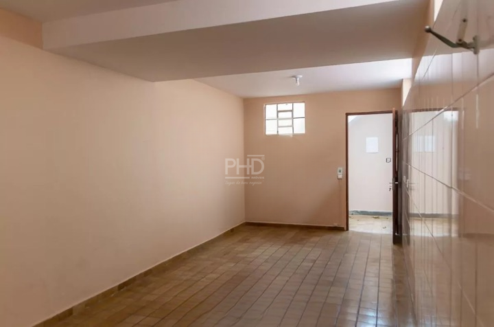 Casa para alugar com 3 quartos, 190m² - Foto 3