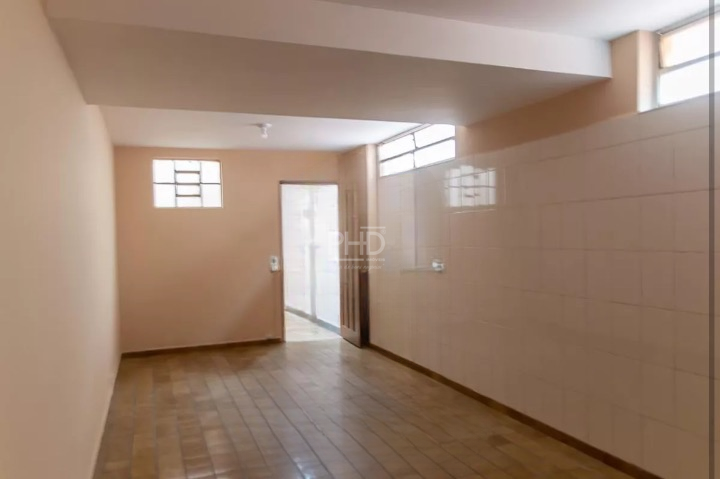 Casa para alugar com 3 quartos, 190m² - Foto 6