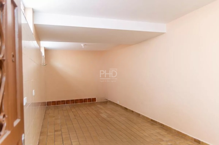 Casa para alugar com 3 quartos, 190m² - Foto 4