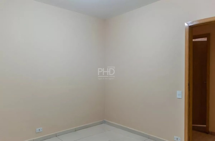 Casa para alugar com 3 quartos, 190m² - Foto 19