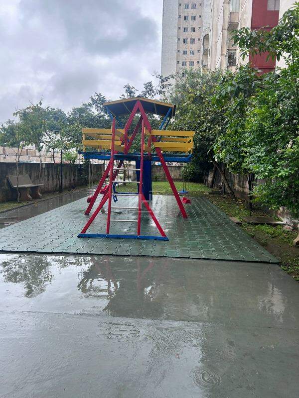 Apartamento para alugar com 2 quartos, 57m² - Foto 15