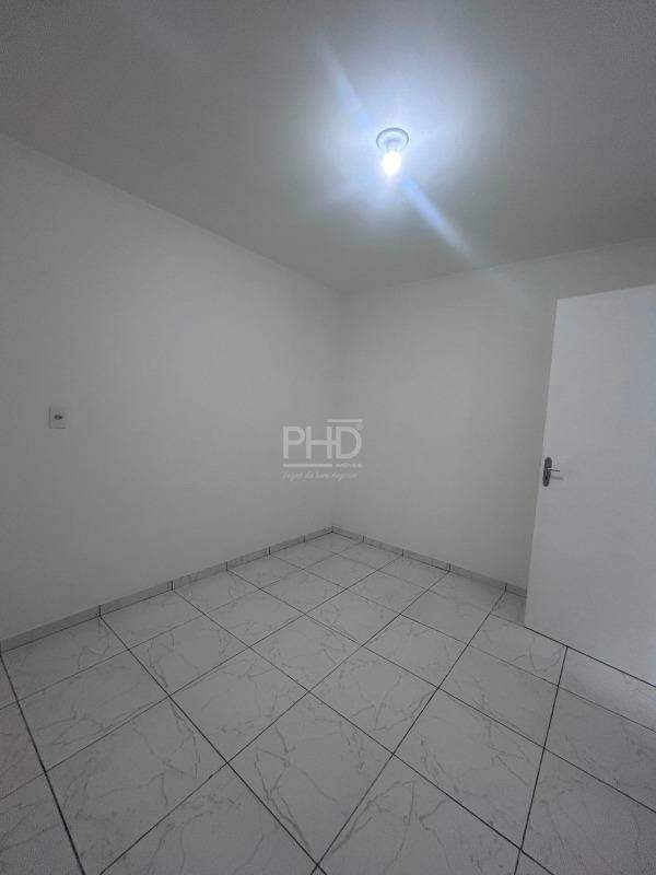 Apartamento para alugar com 2 quartos, 57m² - Foto 4