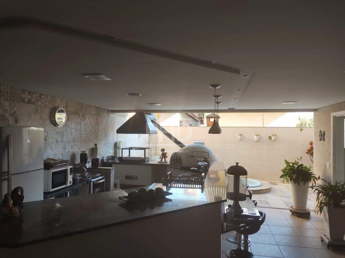 Sobrado para alugar com 3 quartos, 475m² - Foto 23