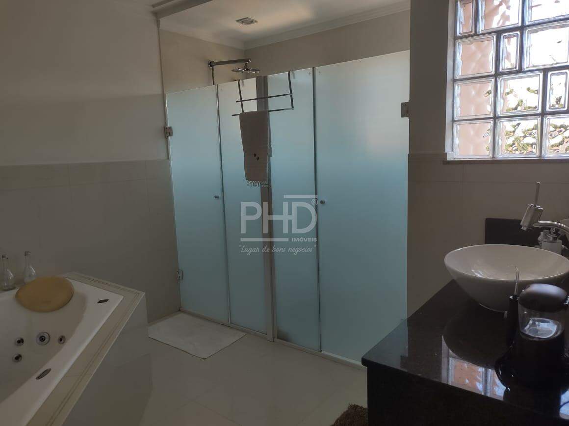 Sobrado para alugar com 3 quartos, 475m² - Foto 15