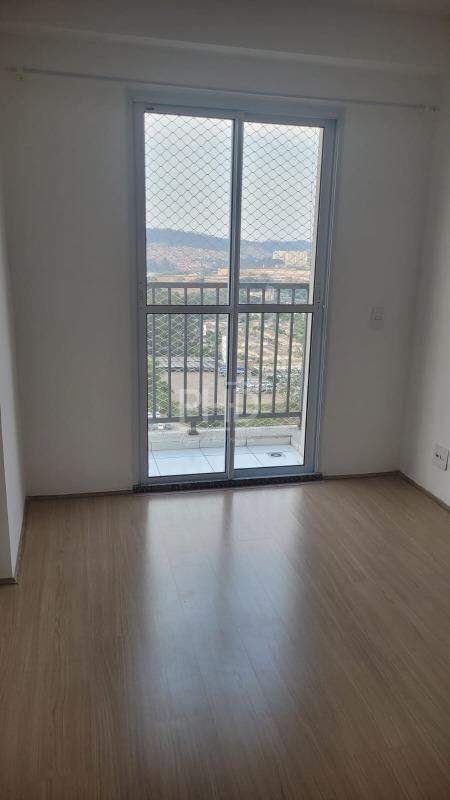 Apartamento para alugar com 2 quartos, 42m² - Foto 2