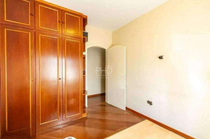 Sobrado para alugar com 4 quartos, 280m² - Foto 8