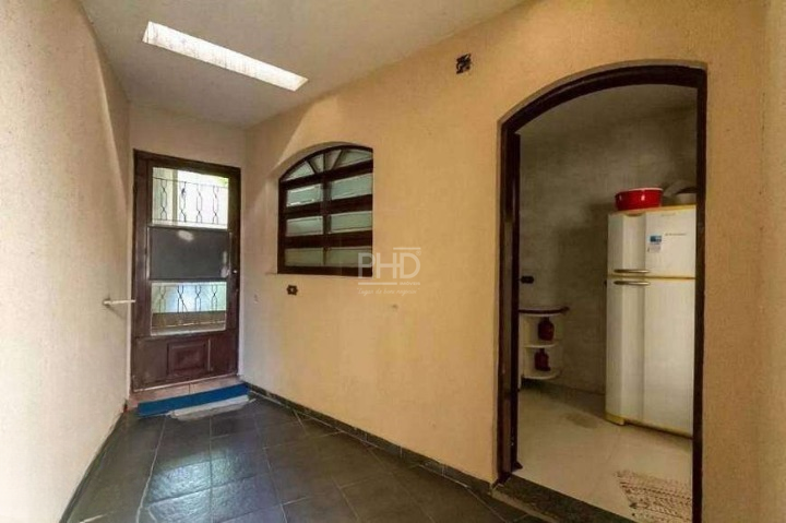 Sobrado para alugar com 4 quartos, 280m² - Foto 12