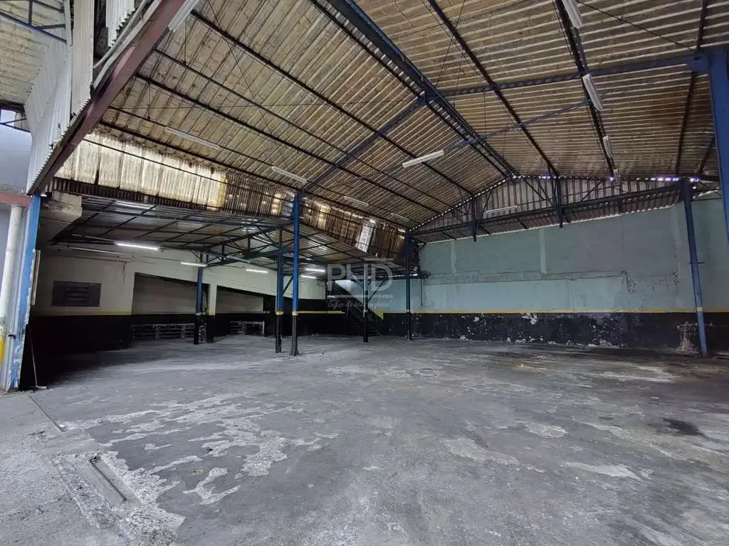 Depósito-Galpão, 950 m² - Foto 1