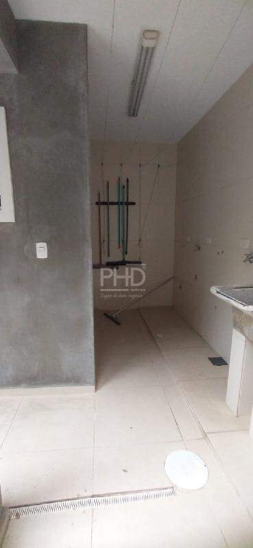 Sobrado para alugar com 2 quartos, 199m² - Foto 15