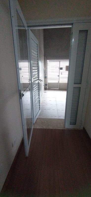 Sobrado para alugar com 2 quartos, 199m² - Foto 36