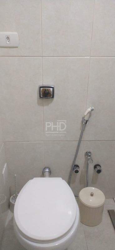 Sobrado para alugar com 2 quartos, 199m² - Foto 40