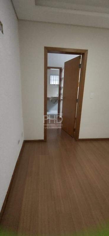 Sobrado para alugar com 2 quartos, 199m² - Foto 9