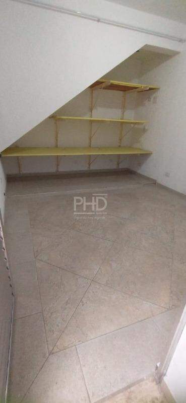 Sobrado para alugar com 2 quartos, 199m² - Foto 13