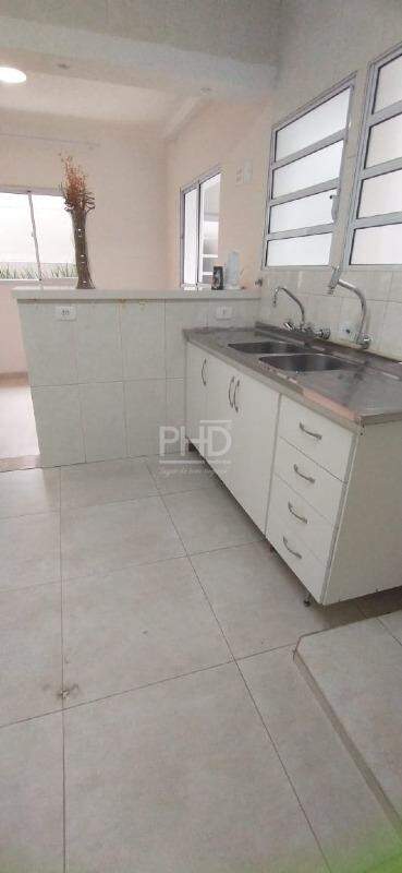 Sobrado para alugar com 2 quartos, 199m² - Foto 3