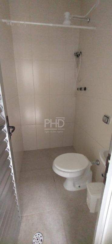 Sobrado para alugar com 2 quartos, 199m² - Foto 12