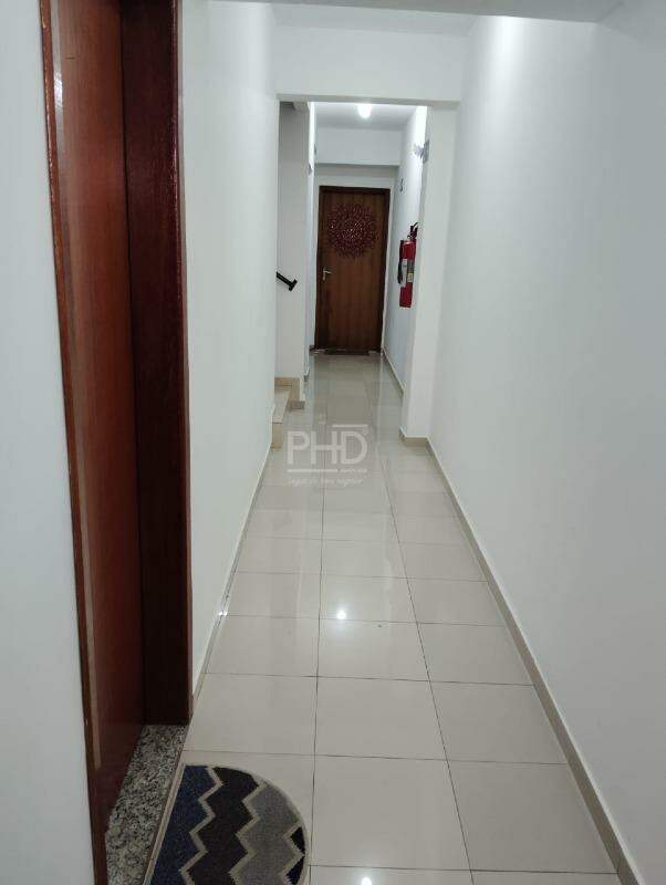 Apartamento para alugar com 2 quartos, 90m² - Foto 4