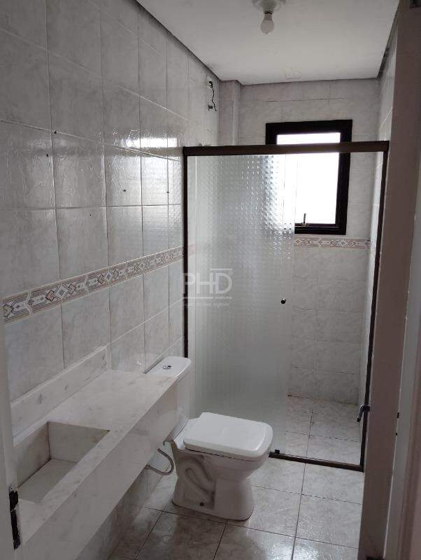 Apartamento para alugar com 2 quartos, 90m² - Foto 16
