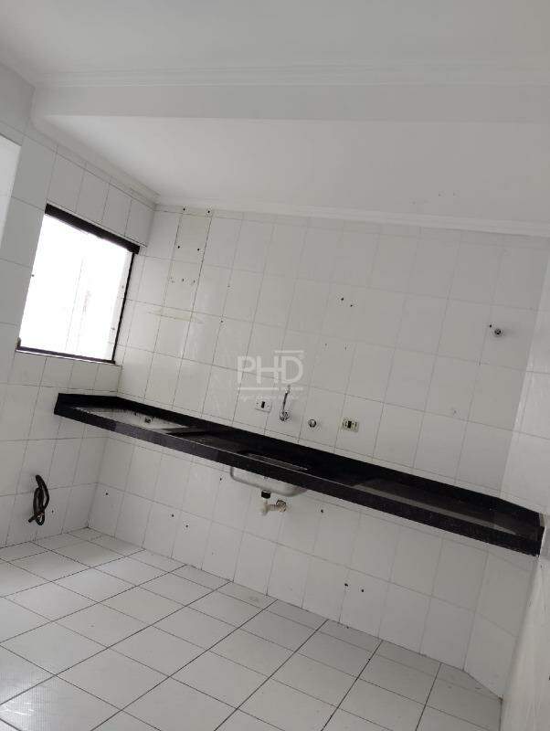 Apartamento para alugar com 2 quartos, 90m² - Foto 8