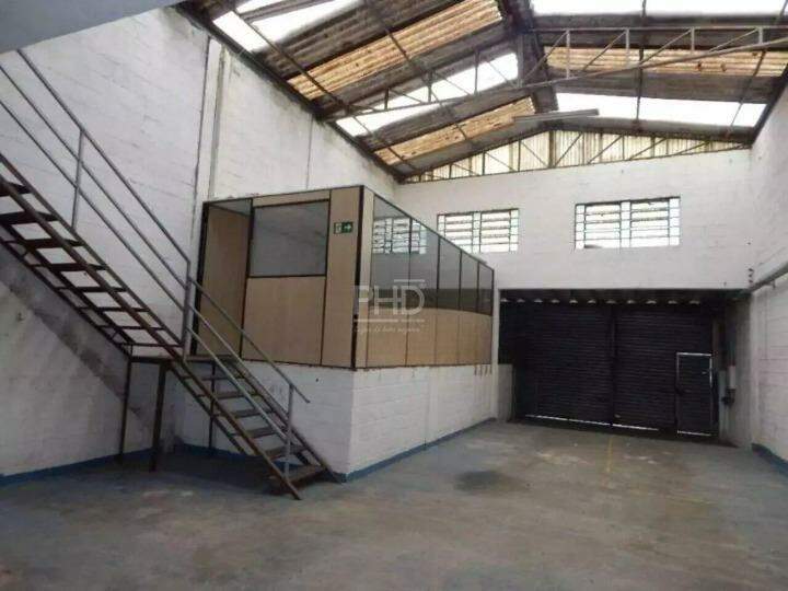 Depósito-Galpão-Armazém para alugar, 300m² - Foto 5