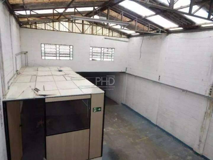 Depósito-Galpão-Armazém para alugar, 300m² - Foto 4