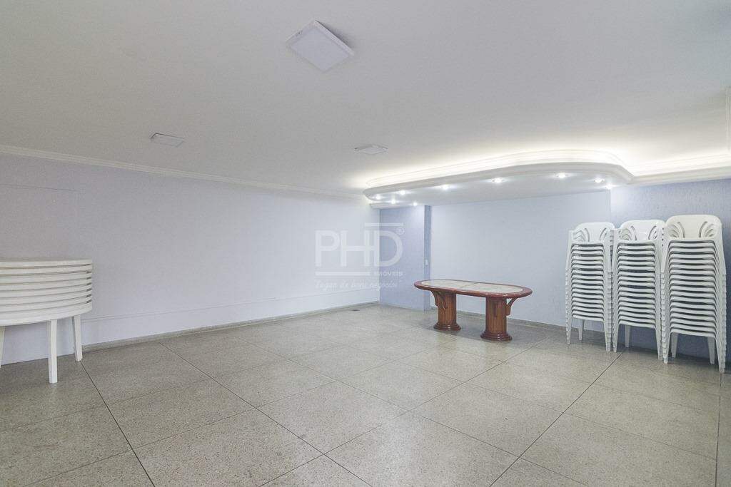 Apartamento para alugar com 3 quartos, 140m² - Foto 36