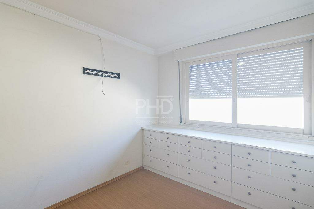 Apartamento para alugar com 3 quartos, 140m² - Foto 26