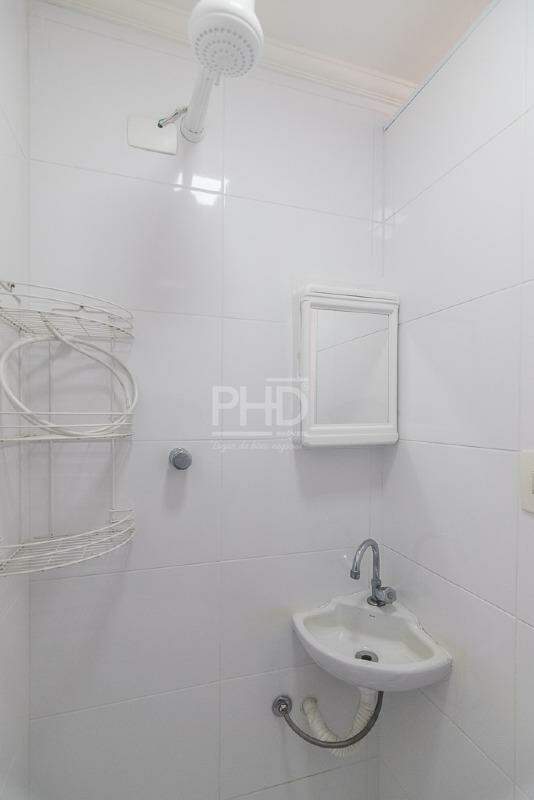 Apartamento para alugar com 3 quartos, 140m² - Foto 19