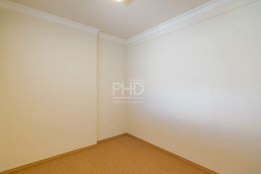 Apartamento para alugar com 3 quartos, 140m² - Foto 10
