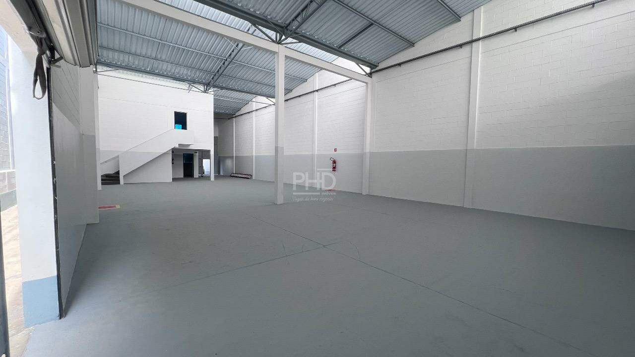 Depósito-Galpão-Armazém para alugar, 614m² - Foto 2