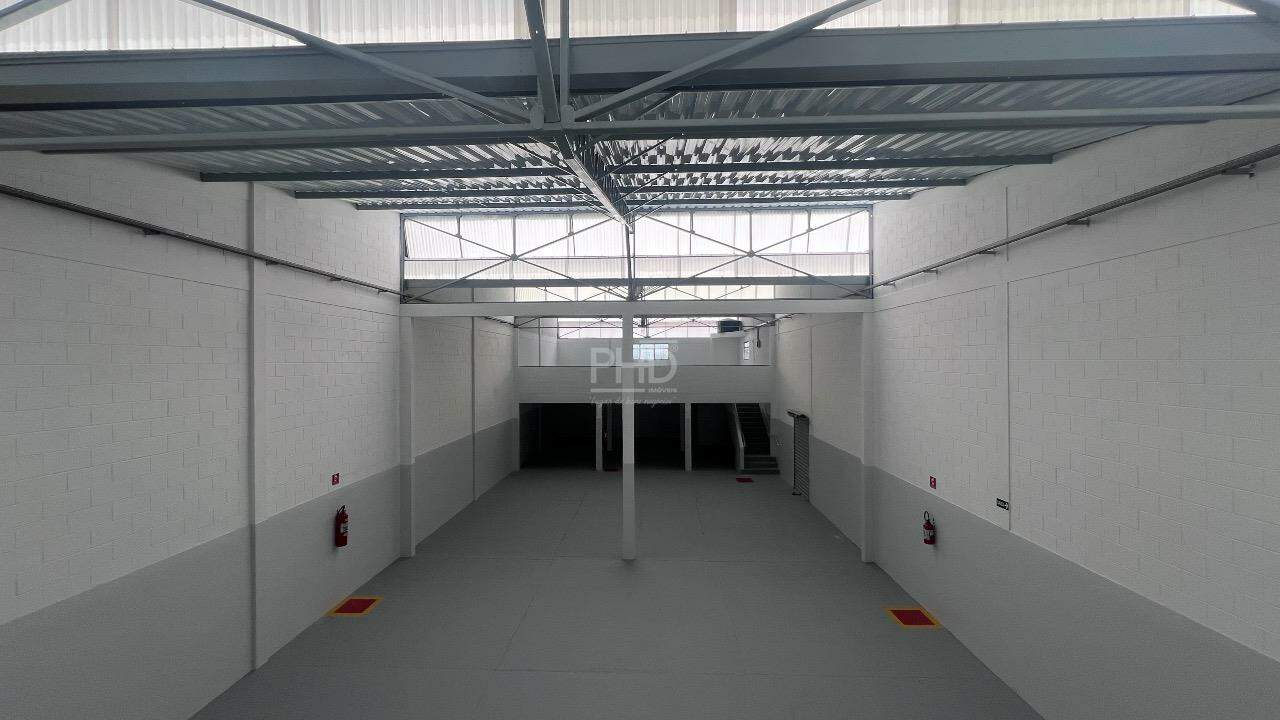 Depósito-Galpão-Armazém para alugar, 614m² - Foto 5