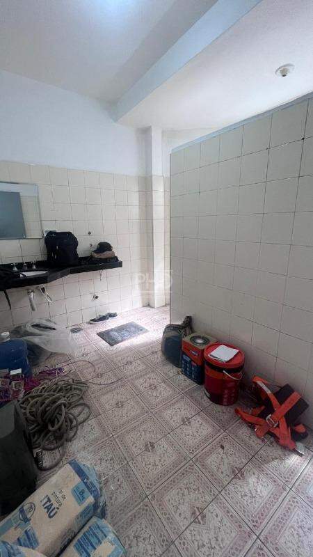 Depósito-Galpão-Armazém para alugar, 212m² - Foto 11