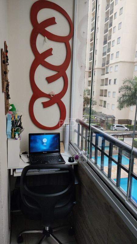 Apartamento à venda com 3 quartos, 72m² - Foto 2
