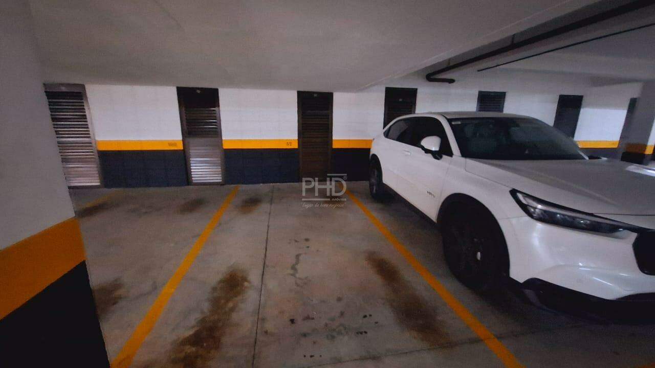 Apartamento à venda com 3 quartos, 160m² - Foto 31