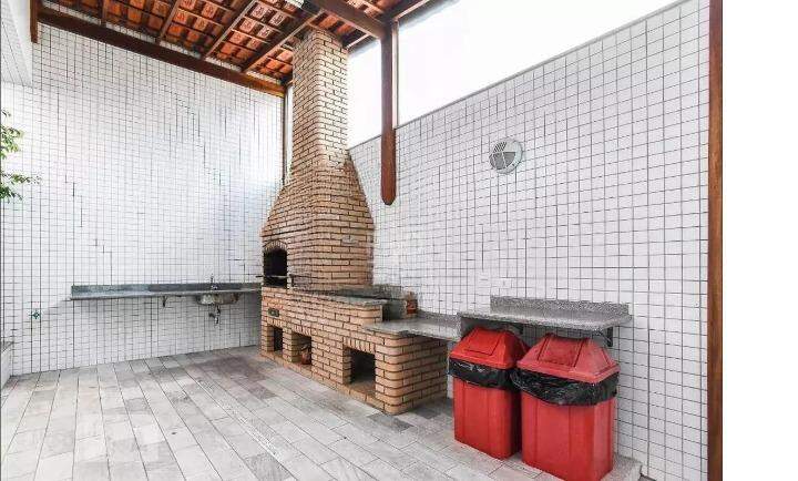 Apartamento para alugar com 2 quartos, 90m² - Foto 17