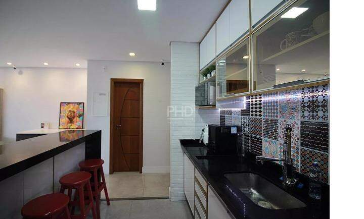 Apartamento para alugar com 2 quartos, 90m² - Foto 15