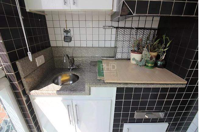 Apartamento para alugar com 2 quartos, 90m² - Foto 7
