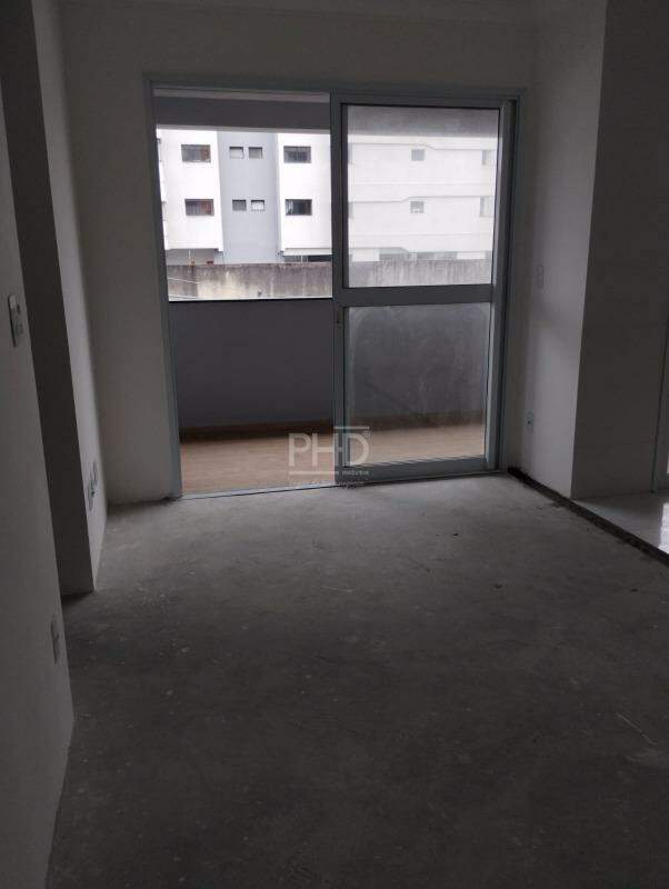 Apartamento para alugar com 2 quartos, 66m² - Foto 3