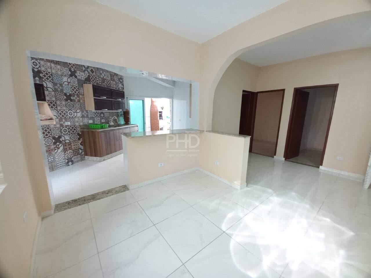 Casa para alugar com 2 quartos, 120m² - Foto 5