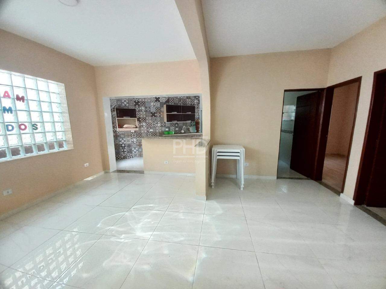Casa para alugar com 2 quartos, 120m² - Foto 6