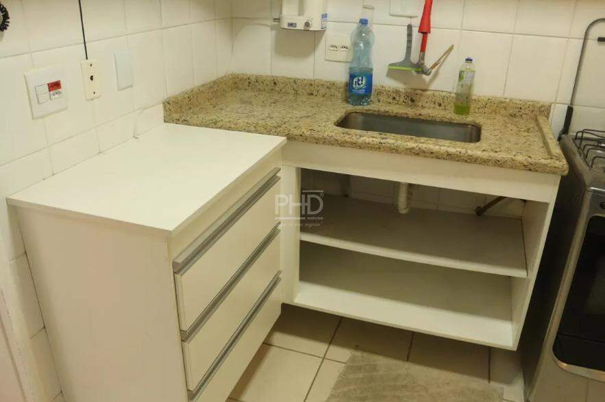 Apartamento à venda com 2 quartos, 60m² - Foto 7