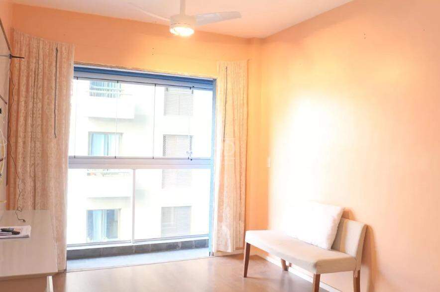 Apartamento à venda com 2 quartos, 60m² - Foto 2