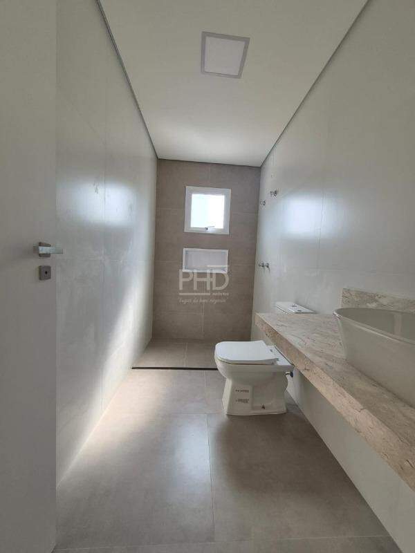 Sobrado para alugar com 3 quartos, 279m² - Foto 22