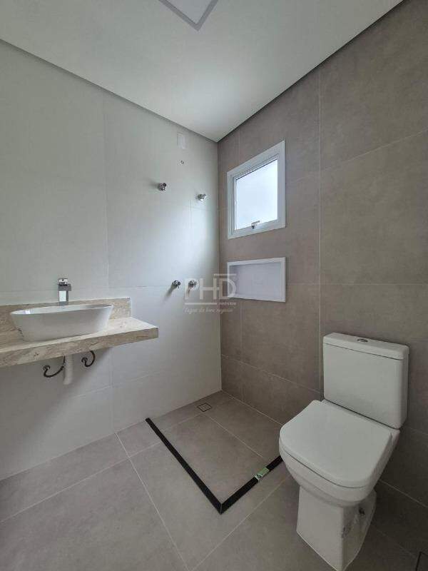 Sobrado para alugar com 3 quartos, 279m² - Foto 20