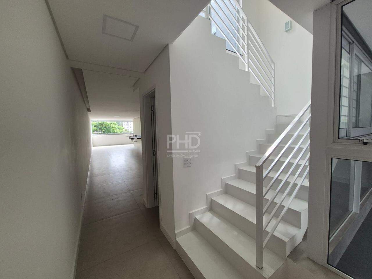 Sobrado para alugar com 3 quartos, 279m² - Foto 5
