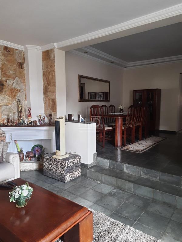 Casa, 3 quartos, 281 m² - Foto 3