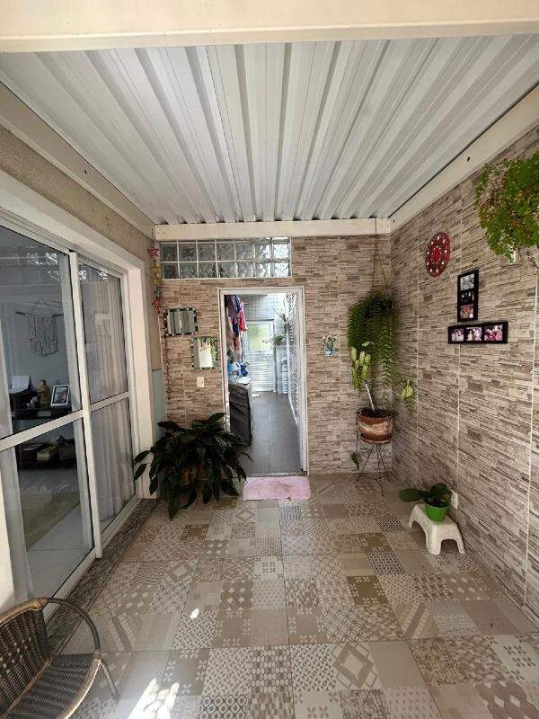 Casa de Condomínio à venda com 4 quartos, 190m² - Foto 44