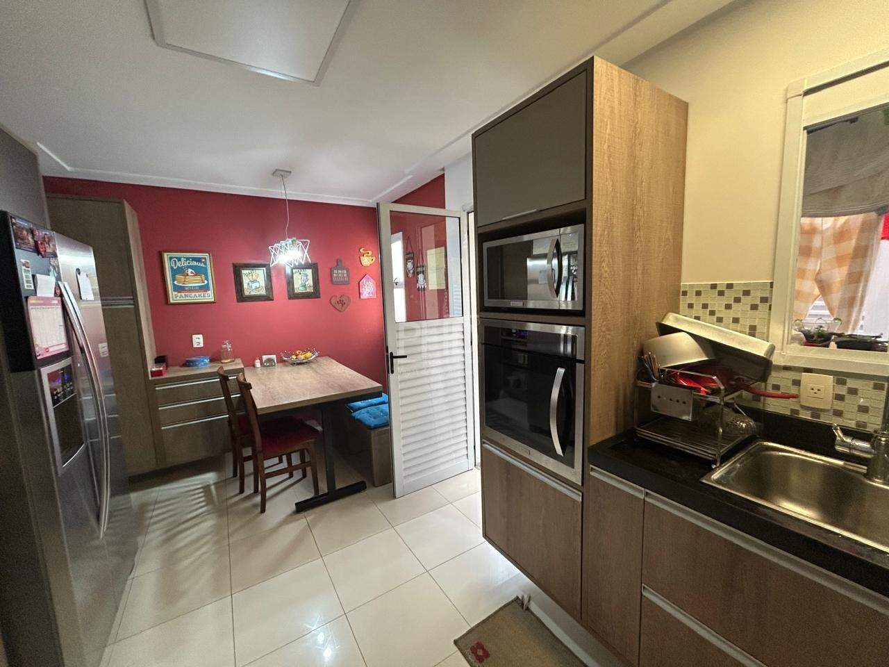 Casa de Condomínio à venda com 4 quartos, 190m² - Foto 13