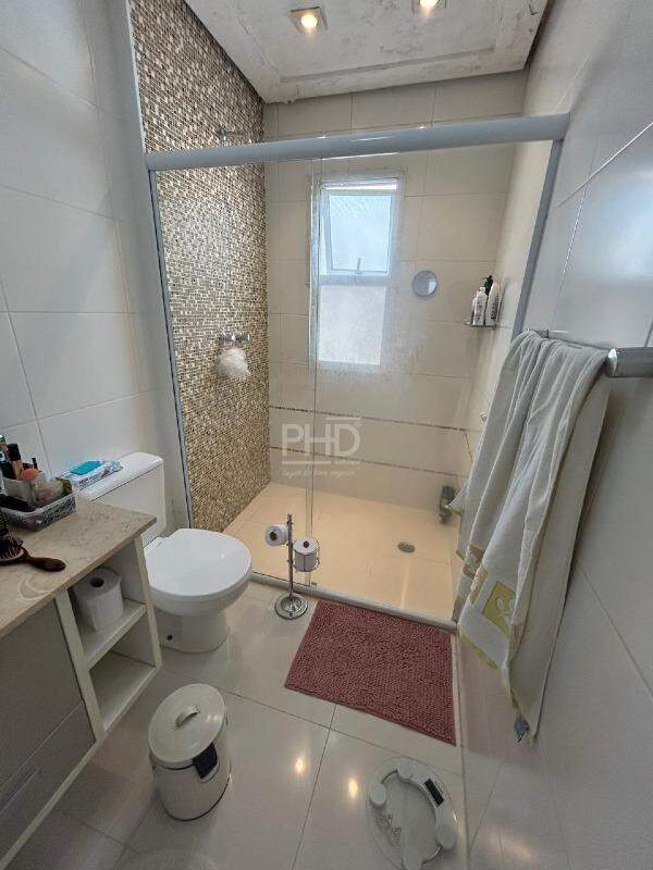 Casa de Condomínio à venda com 4 quartos, 190m² - Foto 39